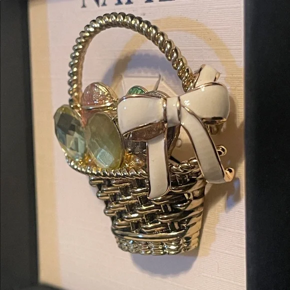 π NWT Vintage Napier Easter Basket Brooch - Picture 6 of 9